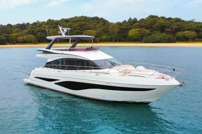 2024 Princess F65 | 66.6 ft 2