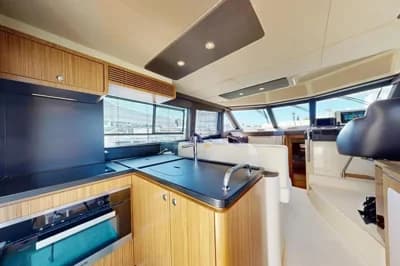 2020 Azimut Magellano 43 | 44ft 3