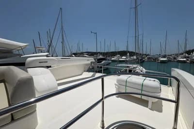 2011 Azimut 58 | 58.2 ft 2