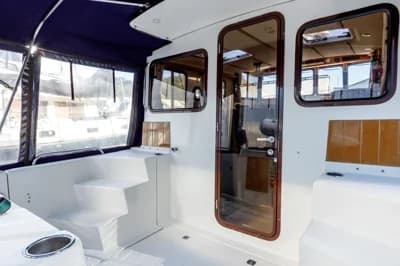 2010 Ranger Tugs R-29 | 29 ft 2