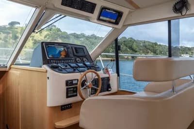 2015 Salthouse Corsair Cabriolet 49 | 49.2 ft 3