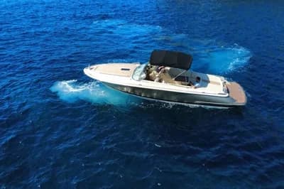 2016 Chris-Craft Corsair 28 | 28.0 ft 3