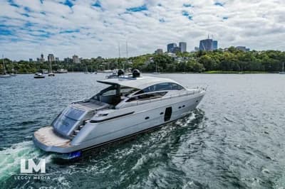 2012 Pershing 64 | 65.8 ft 3