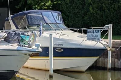 2006 Larson Cabrio 310 | 31 ft 2