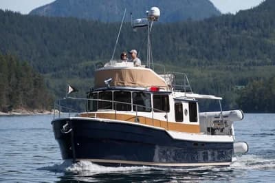 2026 Ranger Tugs R-31 CB | 34.8 ft 2