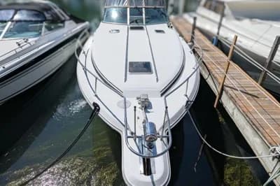 1993 Sea Ray 370 Express Cruiser | 37 ft 2