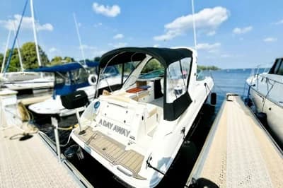 2010 Sea Ray Sundancer 310 | 31 ft 2
