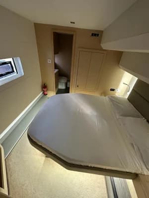 2018 Fountaine Pajot MY6 | 44.0 ft 3