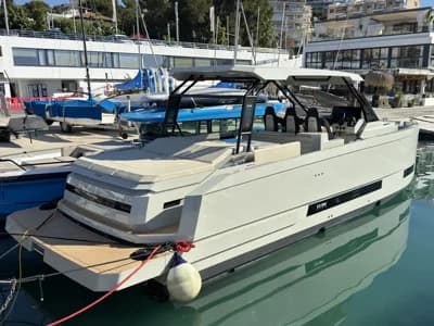 2025 De Antonio Yachts D36 HT | 34 ft 2