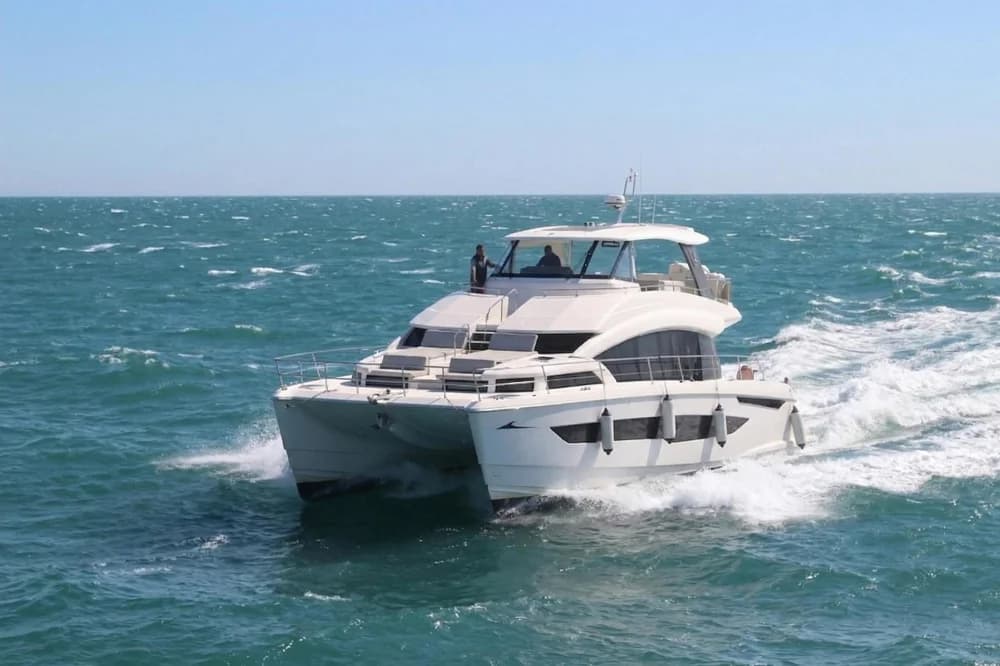 2022 Aquila 54 Yacht | 54.2 ft