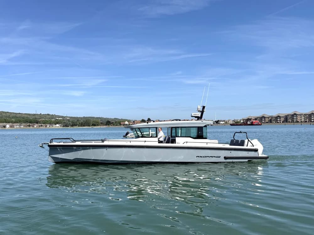 2021 Axopar 37 XC Cross Cabin | 37 ft
