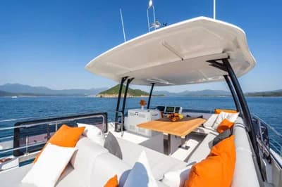 2026 Prestige M48 | 48.5 ft 3