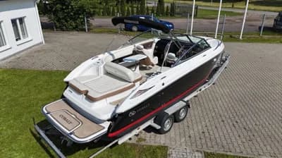 2016 Cobalt 243 | 23.9 ft 3