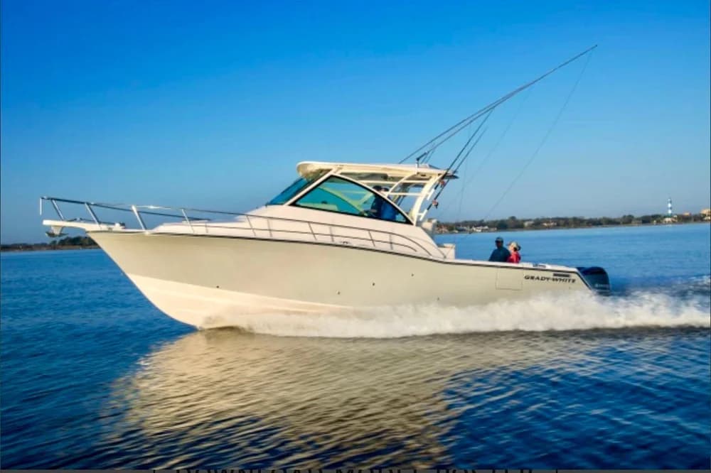 2022 Grady-White Express 370 | 36.6 ft