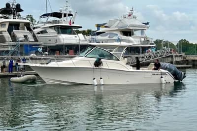 2022 Grady-White Express 370 | 36.6 ft 3