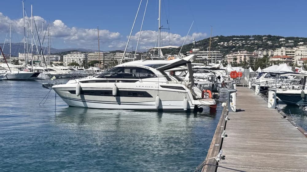 JEANNEAU LEADER 33