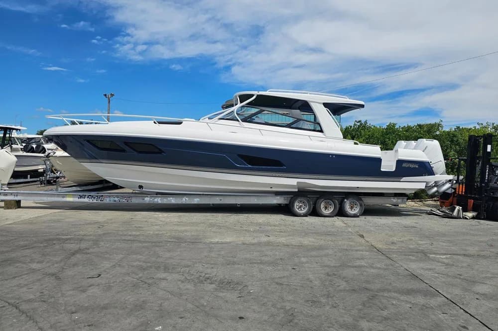 2026 Intrepid 438 Evolution | 43 ft