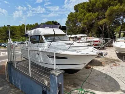 JEANNEAU MERRY FISHER 10 2
