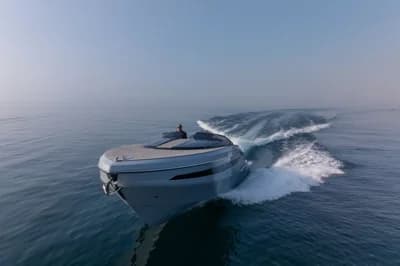 2026 Epica 33 | 35.1 ft 2