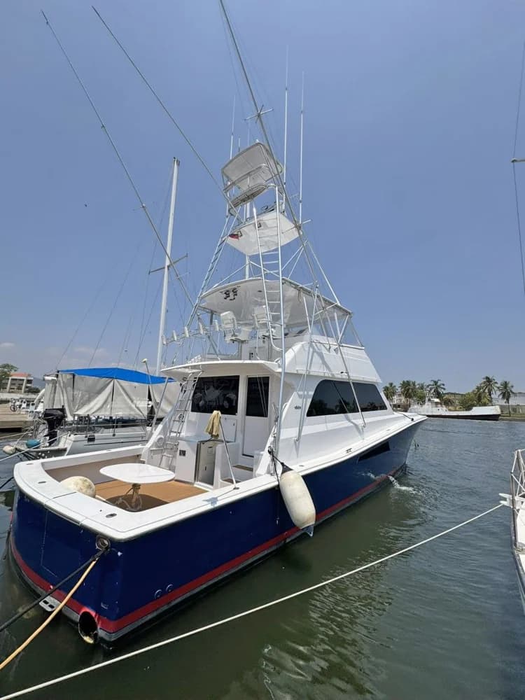 1998 Viking 58 Convertible | 58 ft