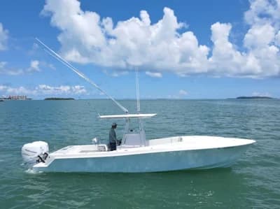2005 Contender 31 Cuddy | 31 ft 2