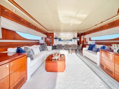 2010 Maiora 33DP | 108.3 ft 2