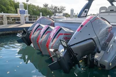 2026 Cigarette 42' Auroris | 42ft 2
