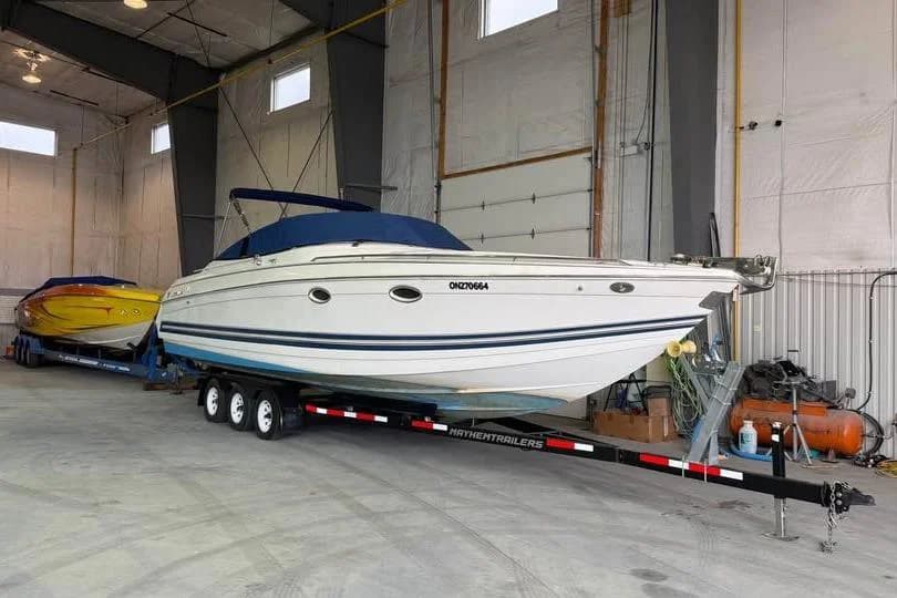 1999 Formula 330 Sun Sport | 33 ft
