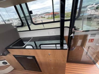 2023 Nikhen Aquasun 34 Sedan | 33.5 ft 3