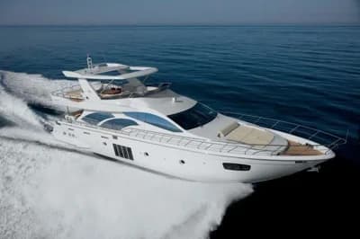 2013 Azimut 78 | 82 ft 2