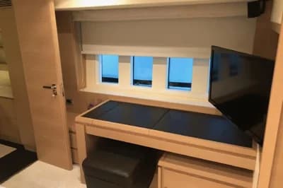 2013 Azimut 78 | 82 ft 3