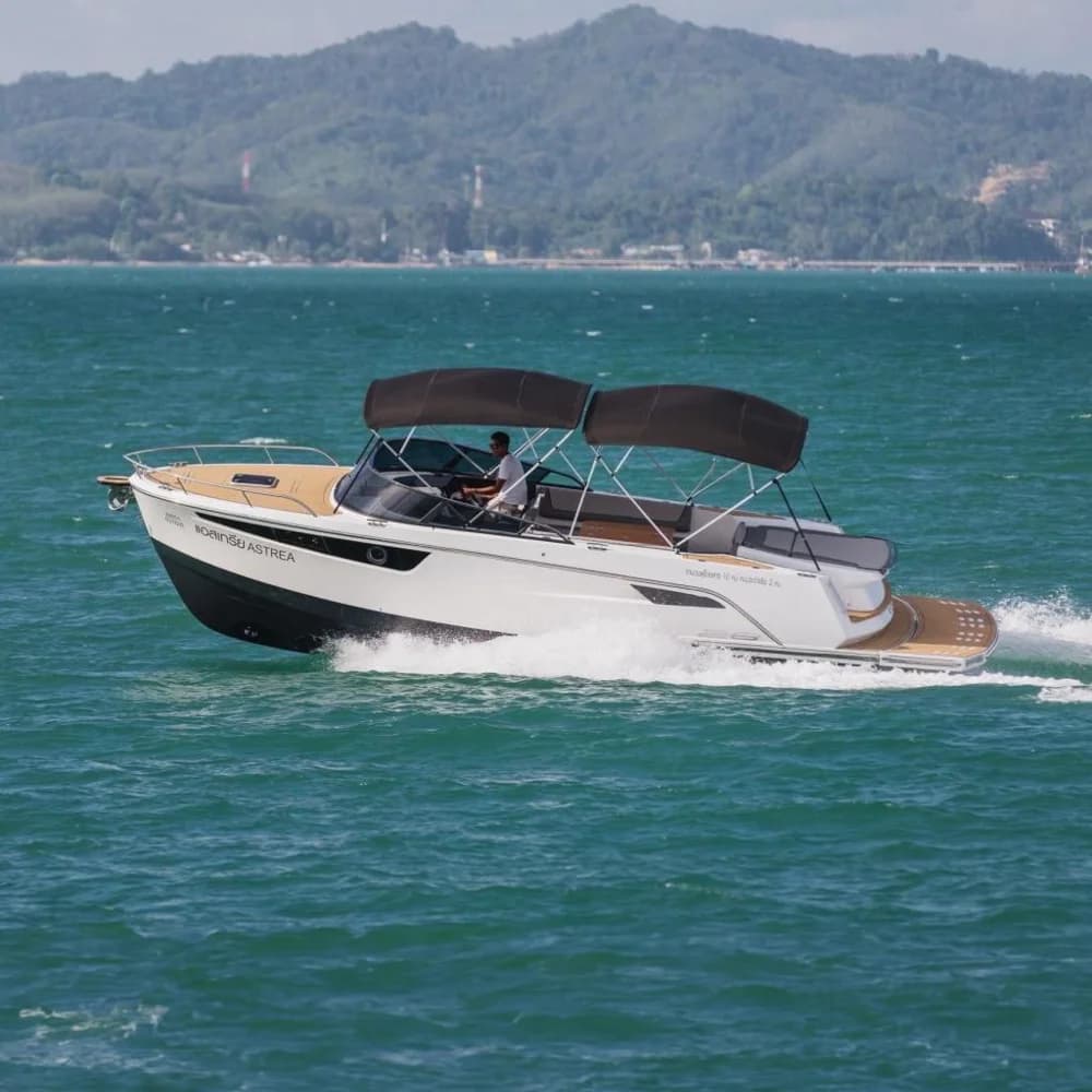 2023 Alfastreet 28 Cabin Motor | 32.1 ft