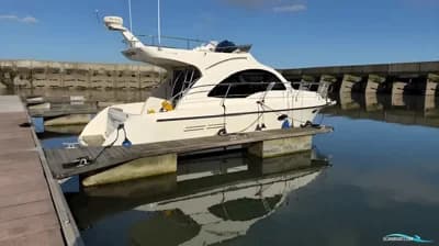 Rodman 30 Cruiser Flybridge 2