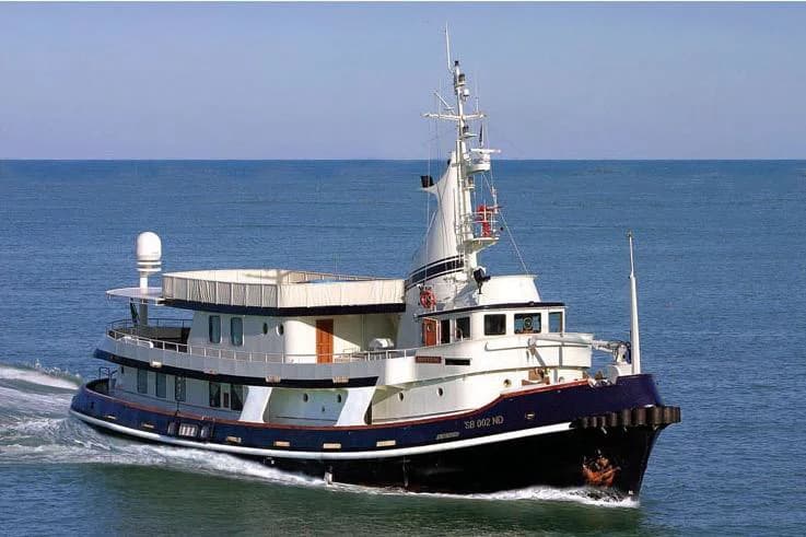 1962 Benetti M. & B. Benetti 33 Tug Explorer | 109.6 ft