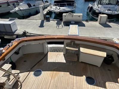 1979 Hatteras 46 Convertible | 46.6 ft 2