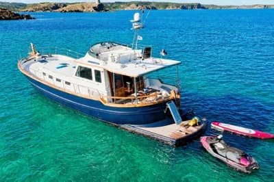 2006 Menorquin Yacht 180 | 59.4 ft 2
