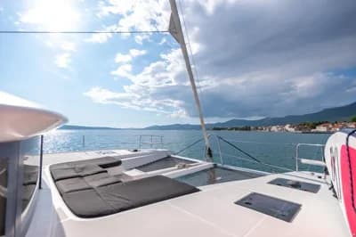 Lagoon 50 4