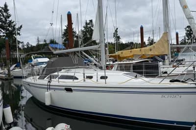 2006 Catalina 320 | 32 ft 2