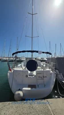 2002 Beneteau Oceanis 393 | 38.1 ft 2