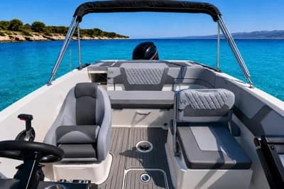 2022 Bayliner VR5 Bowrider OB | 20.6 ft 2