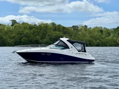 2007 Sea Ray 325 Sundancer Boat for Sale in Enniskillen 2