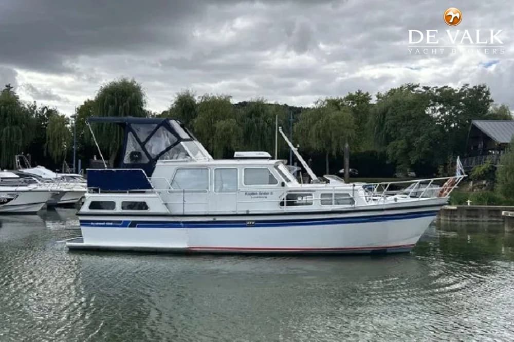 1988 Aquanaut Beauty 1000 AK | 33.8 ft