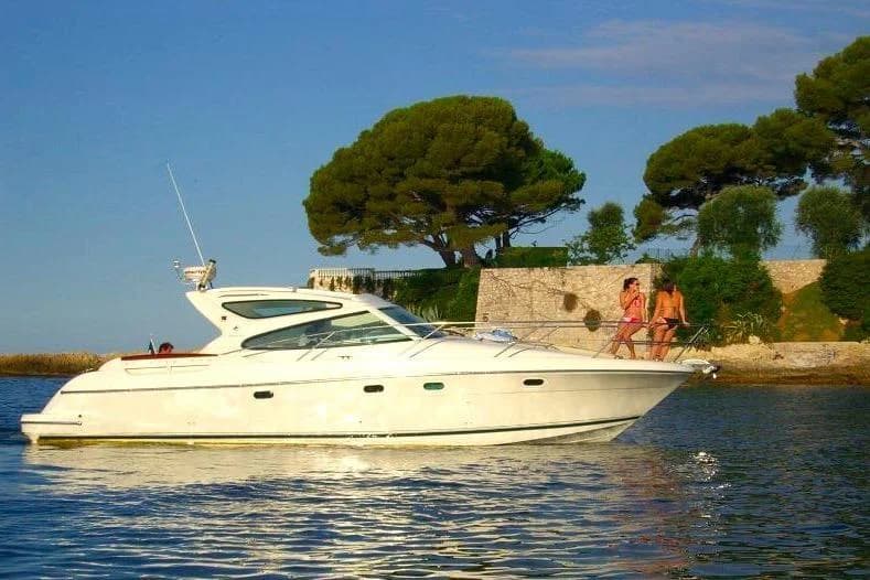 2009 Jeanneau Prestige 34 S | 33.6 ft