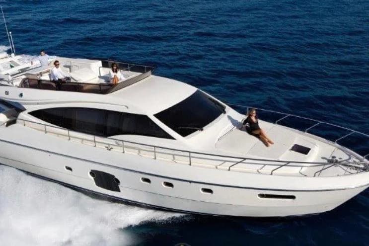 2009 Ferretti Yachts 592 | 58.6 ft