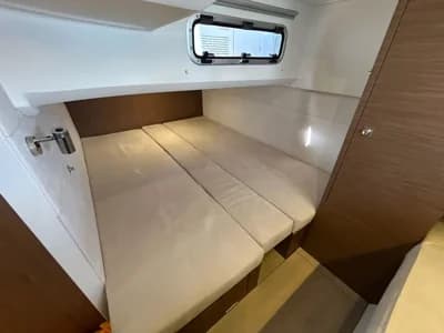 2017 Jeanneau Leader 36 | 38ft 3