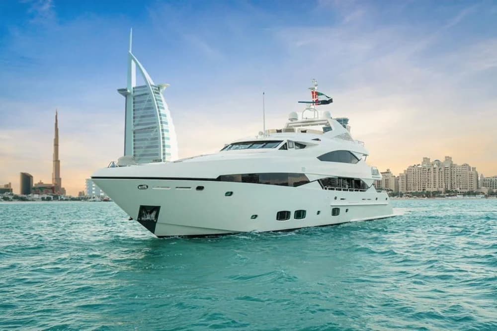 2010 Sunseeker 40 Metre Yacht | 131.5 ft