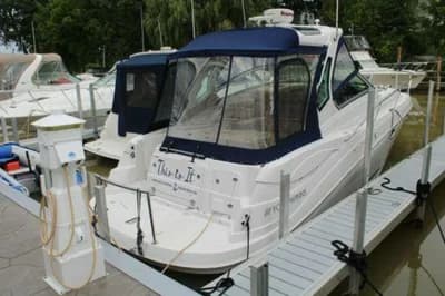 2011 Four Winns V335 | 33ft 3