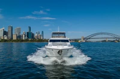 2009 Sunseeker 86 Yacht | 86.3 ft 2