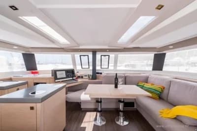 Fountaine Pajot Saona 47 4