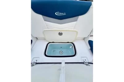 2023 Robalo R207 Dual Console | 20 ft 3